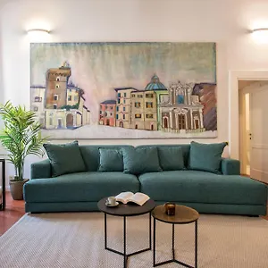 https://avila-palace-piazza-navona.it-romehotels.com